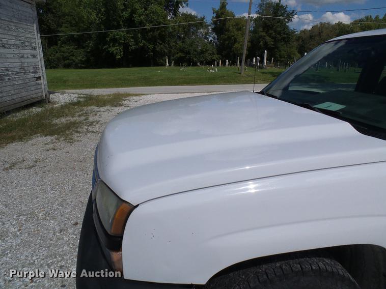 image for item DE5217 2006 Chevrolet Silverado 1500 Ext. Cab pickup truck