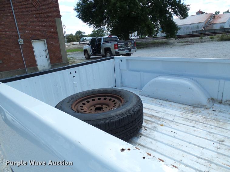 image for item DE5217 2006 Chevrolet Silverado 1500 Ext. Cab pickup truck