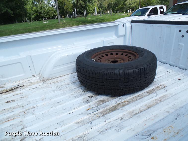 image for item DE5217 2006 Chevrolet Silverado 1500 Ext. Cab pickup truck