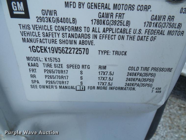 image for item DE5217 2006 Chevrolet Silverado 1500 Ext. Cab pickup truck