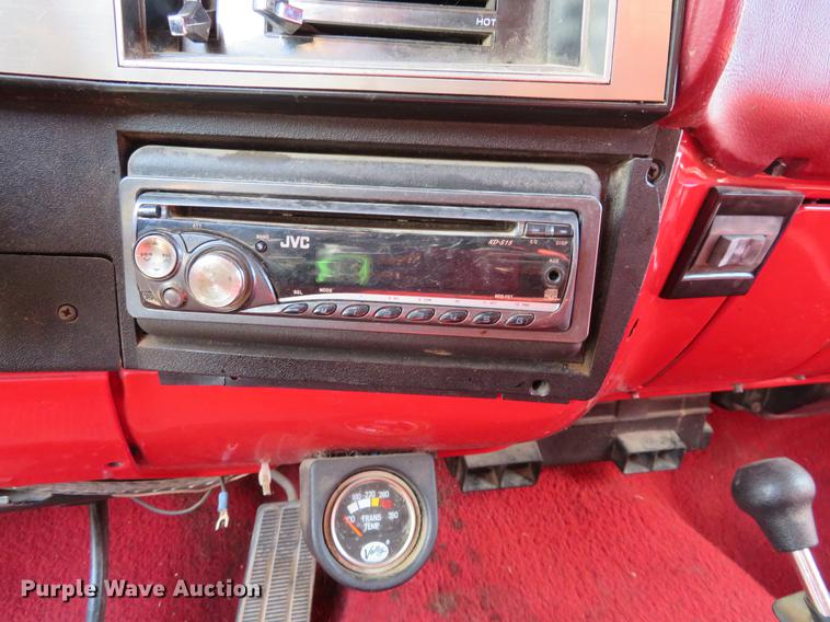 image for item DE6392 1990 Chevrolet K5 Blazer SUV