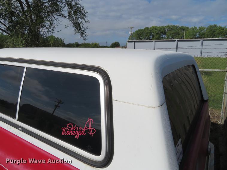 image for item DE6392 1990 Chevrolet K5 Blazer SUV