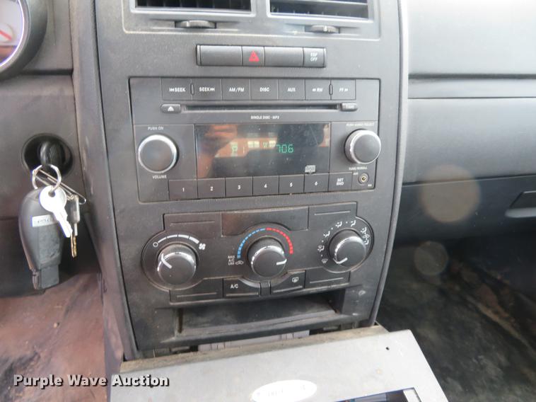 image for item DE6393 2010 Dodge Charger