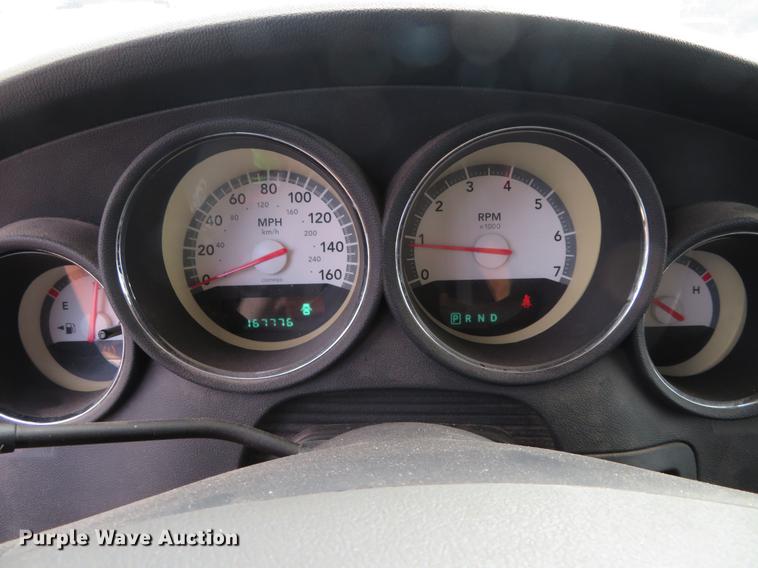 image for item DE6393 2010 Dodge Charger