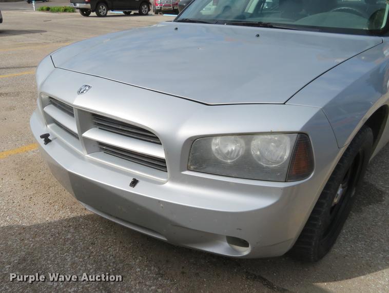 image for item DE6393 2010 Dodge Charger