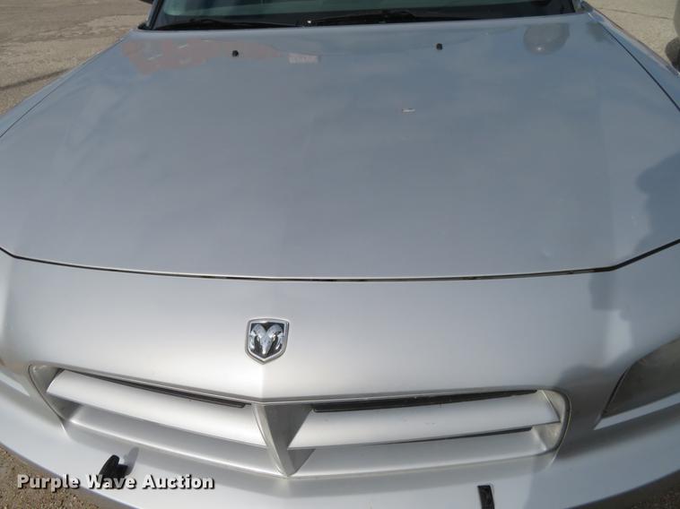 image for item DE6393 2010 Dodge Charger