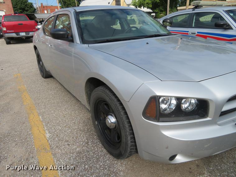 image for item DE6393 2010 Dodge Charger