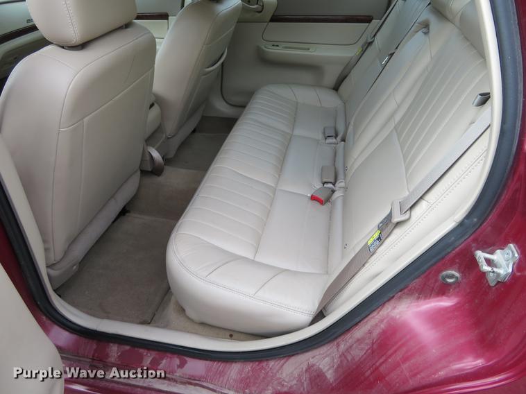 image for item DE6394 2005 Chevrolet Impala LS