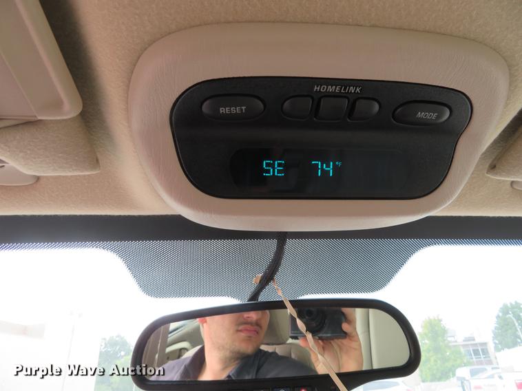 image for item DE6394 2005 Chevrolet Impala LS