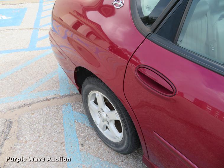 image for item DE6394 2005 Chevrolet Impala LS