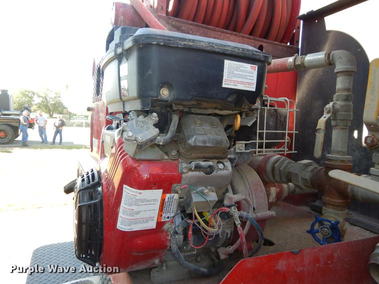 image for item DF1755 1979 Ford F600 fire truck