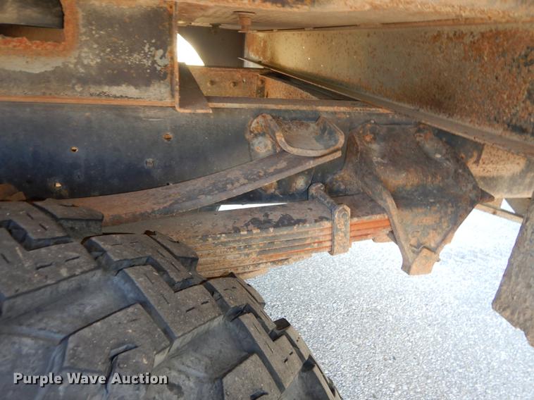 image for item DF1755 1979 Ford F600 fire truck