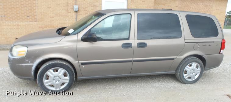 image for item DF4334 2006 Chevrolet Uplander van
