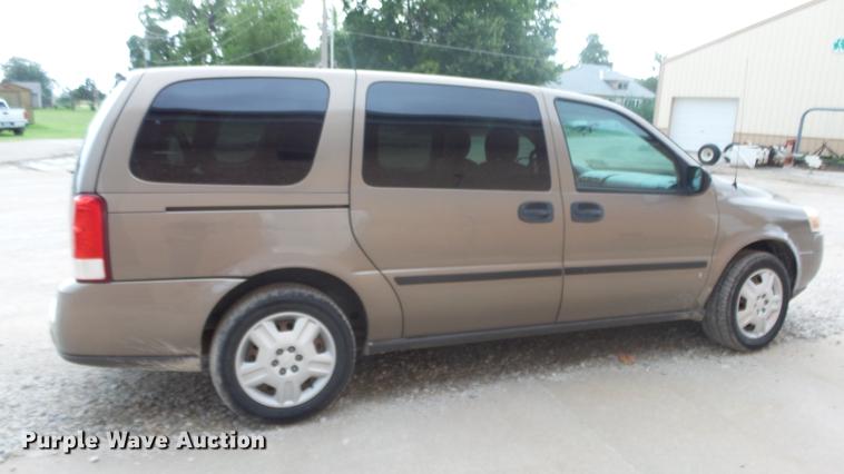 image for item DF4334 2006 Chevrolet Uplander van