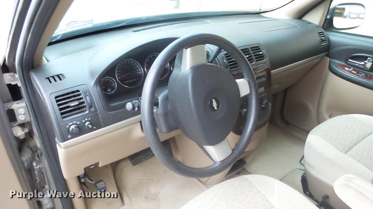 image for item DF4334 2006 Chevrolet Uplander van