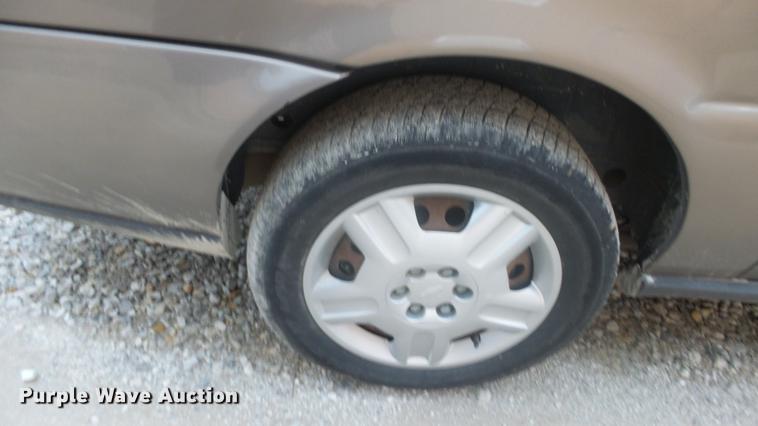 image for item DF4334 2006 Chevrolet Uplander van