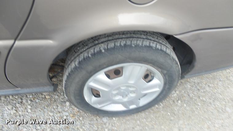 image for item DF4334 2006 Chevrolet Uplander van