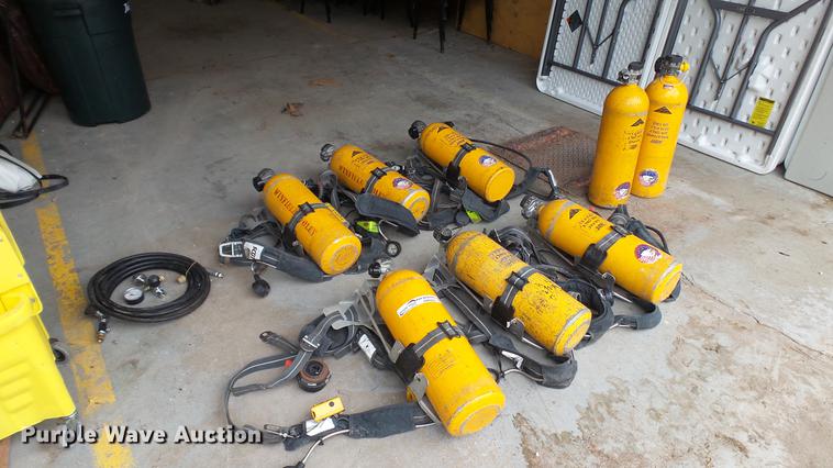 image for item DM9886 Scott 2.2 SCBA air packs