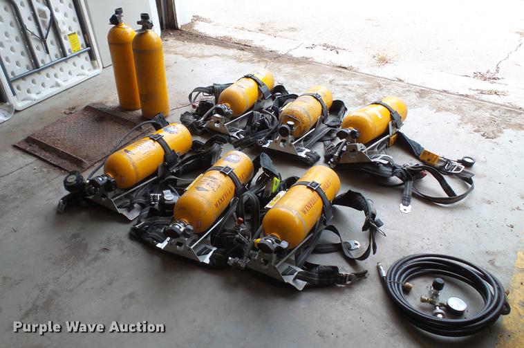 image for item DM9886 Scott 2.2 SCBA air packs