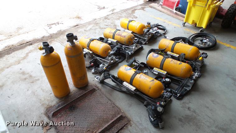 image for item DM9886 Scott 2.2 SCBA air packs