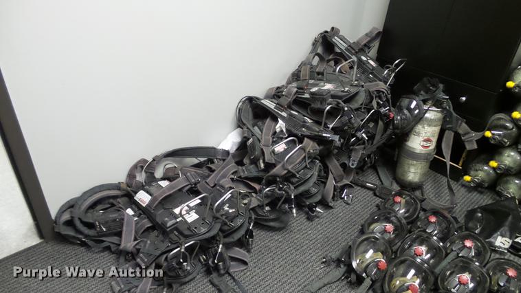 image for item DM9889 ISI SCBA air packs