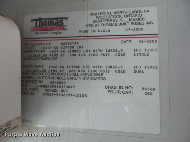 image for item EI9917 2000 International 3800 school bus