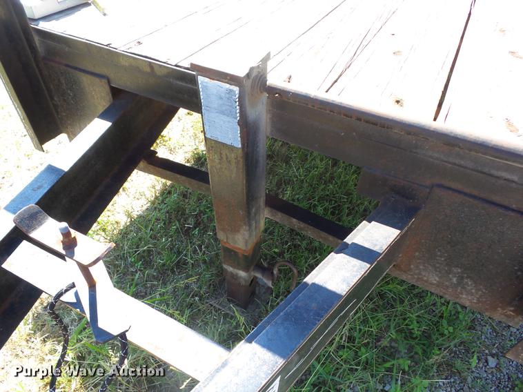 image for item EI9919 1993 Blair equipment trailer