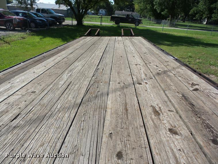 image for item EI9919 1993 Blair equipment trailer