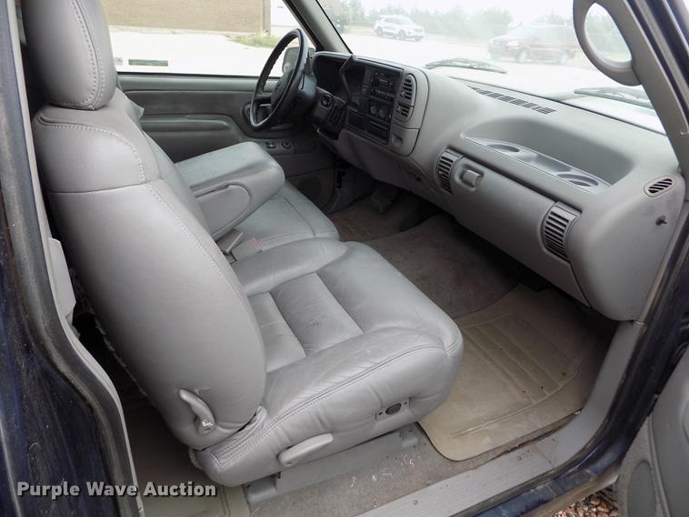 image for item ER9052 1996 Chevrolet Silverado 1500 Ext. Cab pickup truck