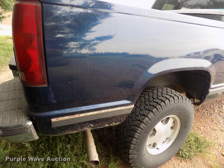 image for item ER9052 1996 Chevrolet Silverado 1500 Ext. Cab pickup truck