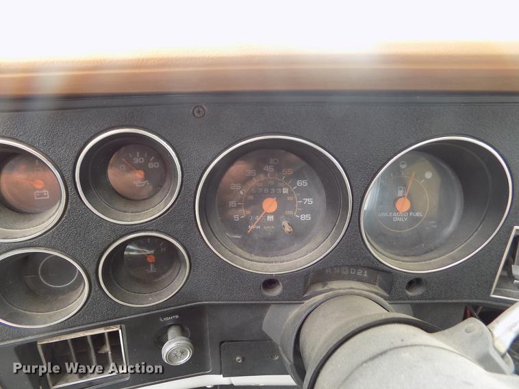 image for item ER9089 1989 GMC Jimmy SUV