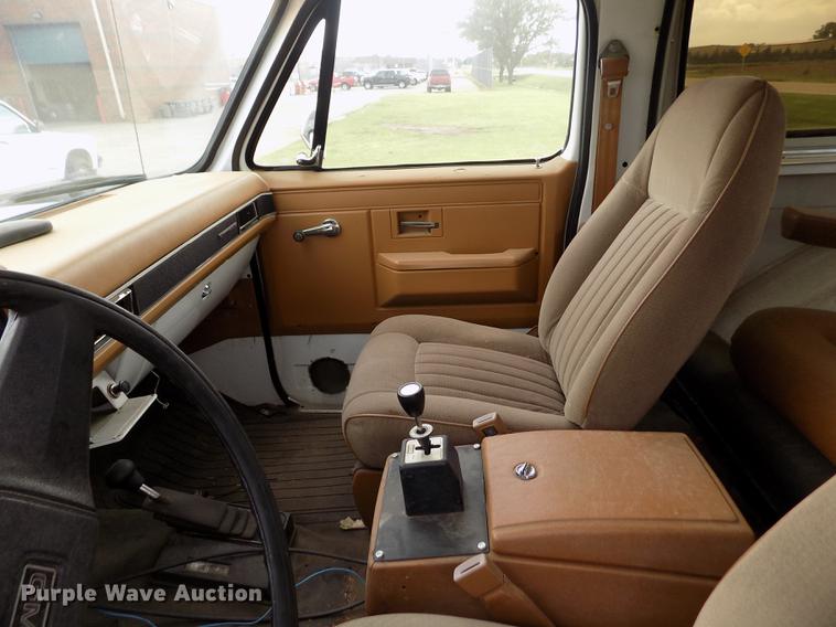 image for item ER9089 1989 GMC Jimmy SUV