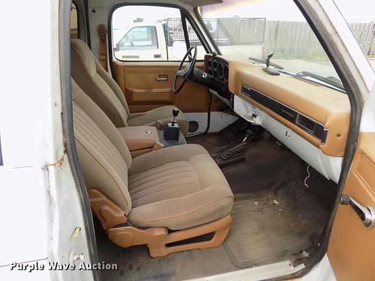 image for item ER9089 1989 GMC Jimmy SUV