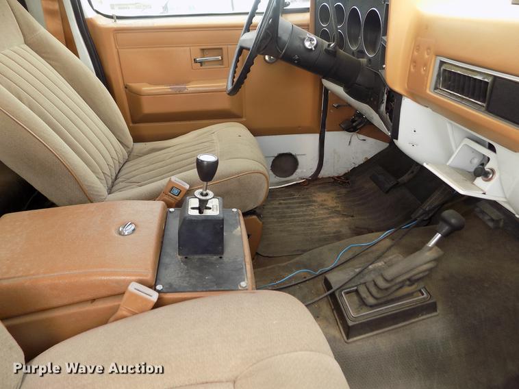 image for item ER9089 1989 GMC Jimmy SUV