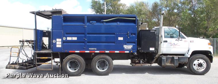 image for item ES9441 1998 GMC C8500 slurry truck