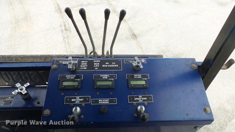 image for item ES9441 1998 GMC C8500 slurry truck