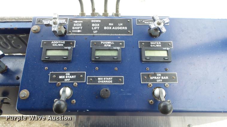 image for item ES9441 1998 GMC C8500 slurry truck