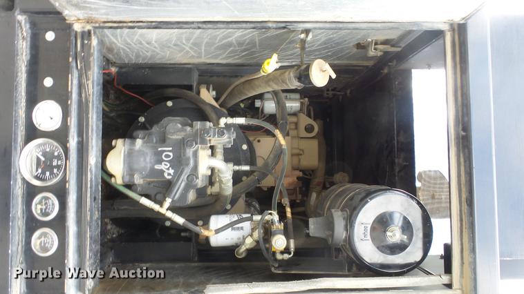 image for item ES9441 1998 GMC C8500 slurry truck