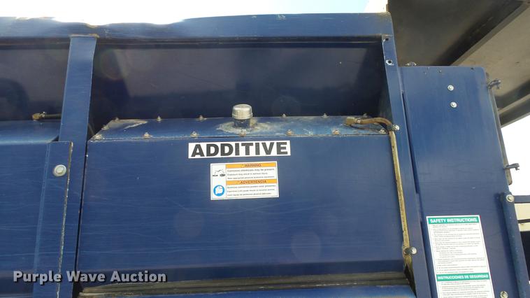 image for item ES9441 1998 GMC C8500 slurry truck