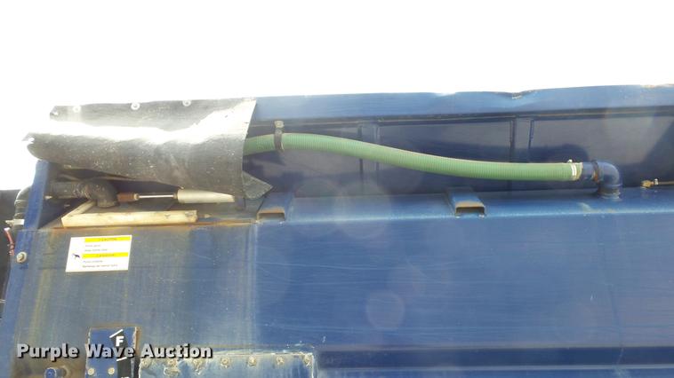 image for item ES9441 1998 GMC C8500 slurry truck