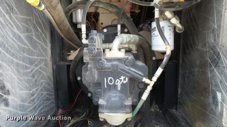 image for item ES9441 1998 GMC C8500 slurry truck