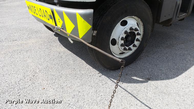 image for item ES9441 1998 GMC C8500 slurry truck