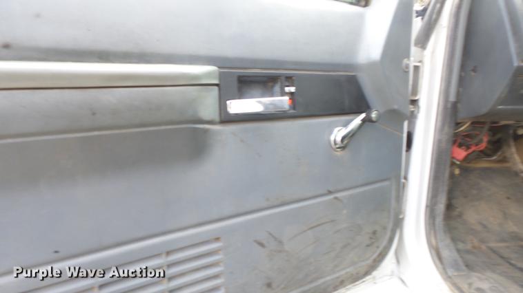 image for item ES9441 1998 GMC C8500 slurry truck