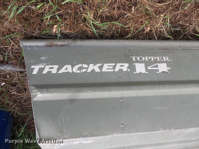 image for item EV9235 Tracker aluminum boat