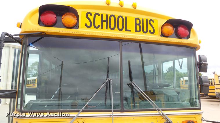 image for item FE9202 1998 Blue Bird TC2000 school bus