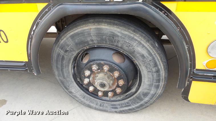 image for item FE9202 1998 Blue Bird TC2000 school bus