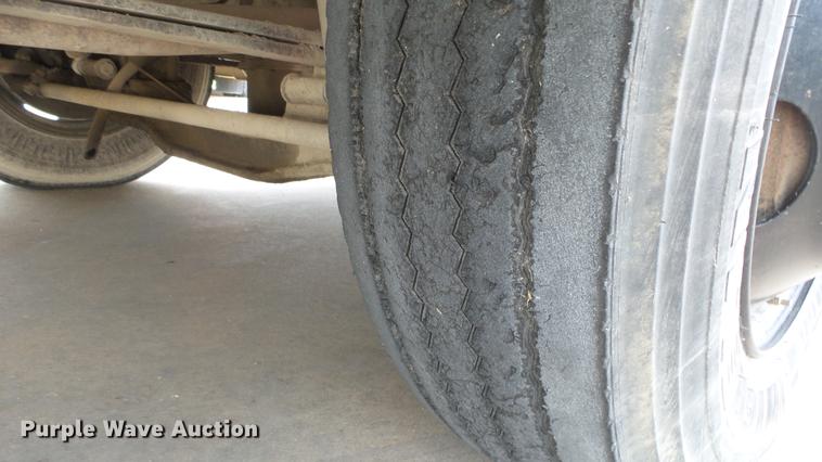 image for item FE9202 1998 Blue Bird TC2000 school bus