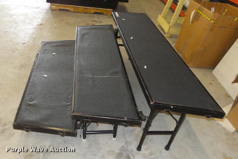 image for item FE9203 (7) stage risers