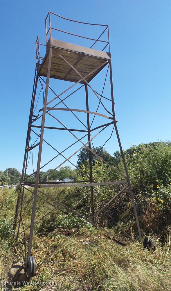 image for item FO9055 Film tower