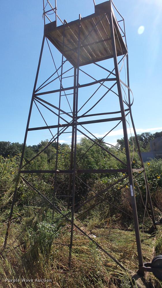 image for item FO9055 Film tower